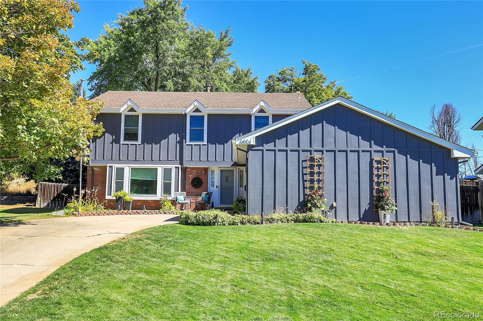 6834 S Willow Street