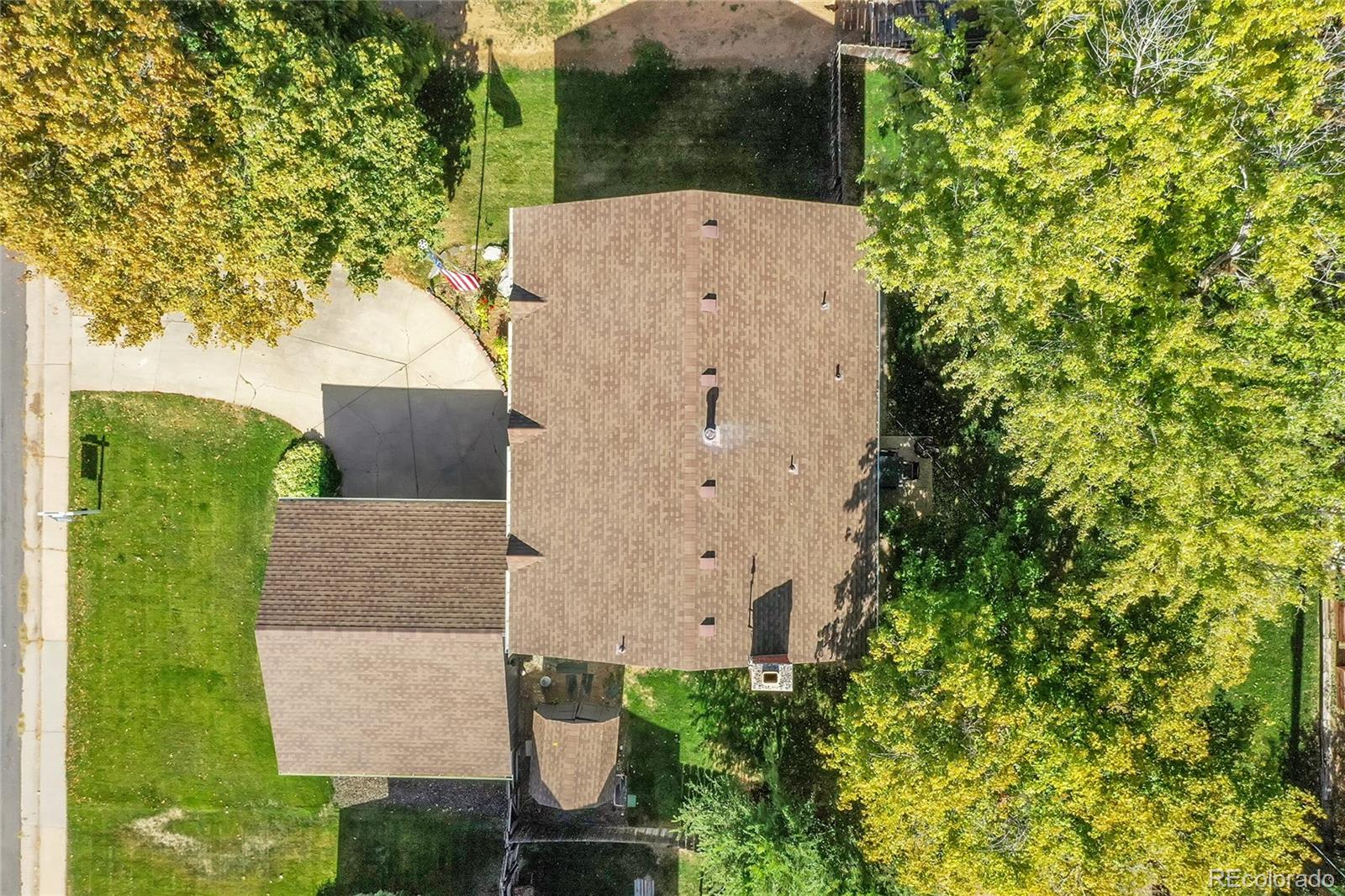 6834 S Willow Street