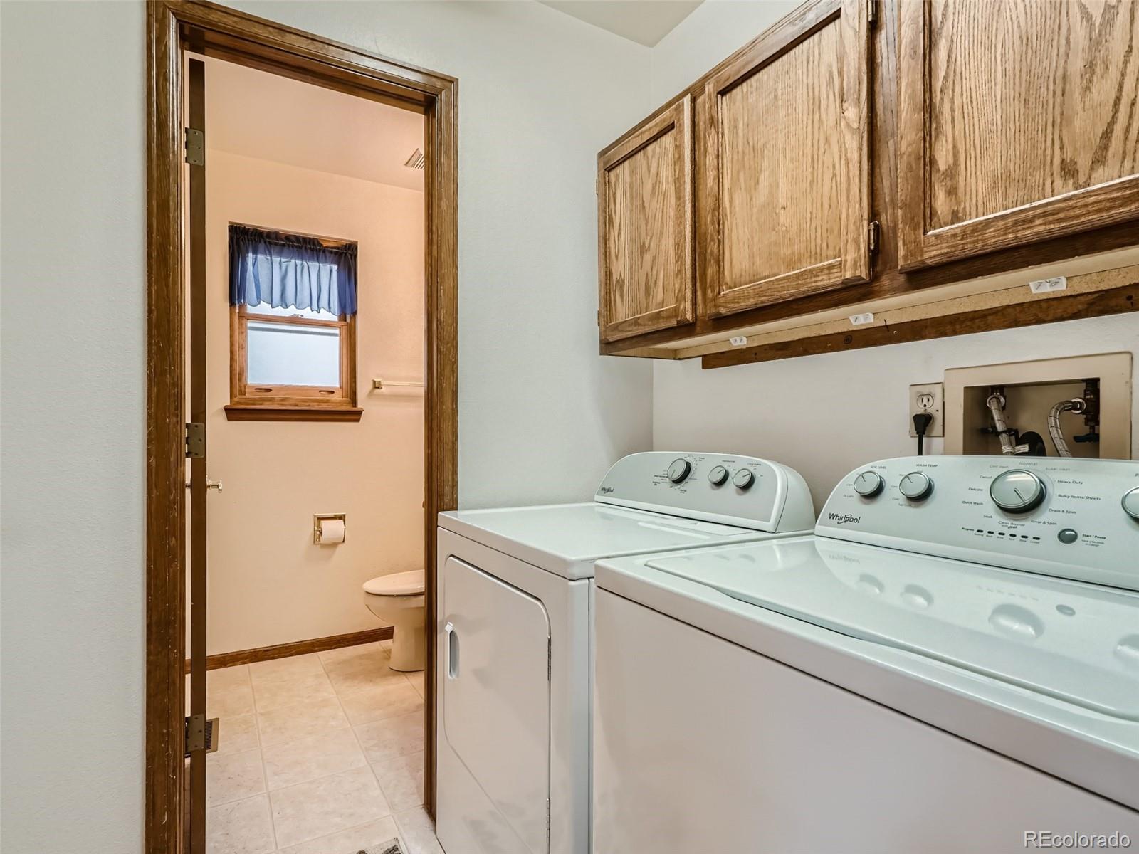 2610 S JOHNSON Court