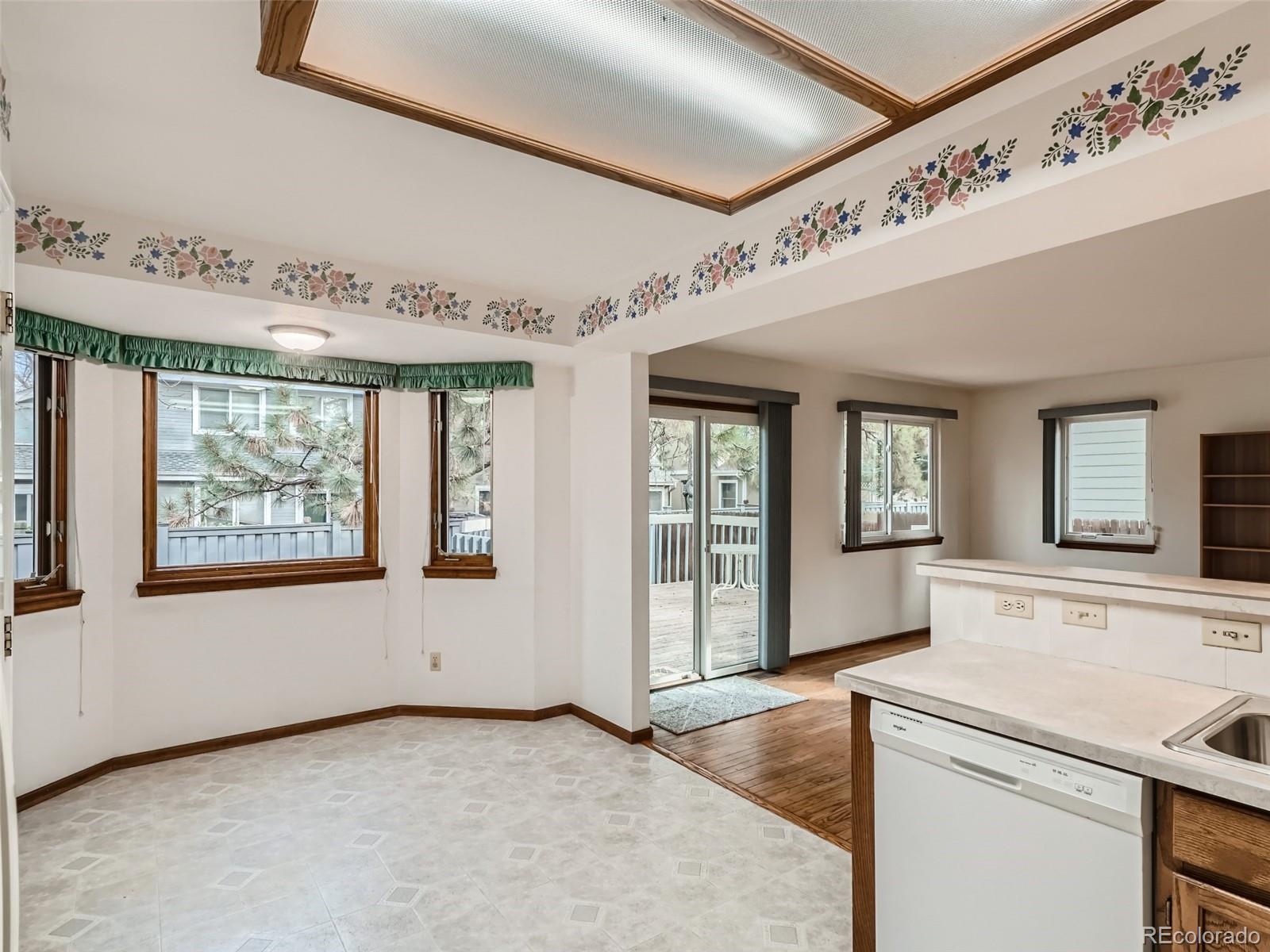 2610 S JOHNSON Court