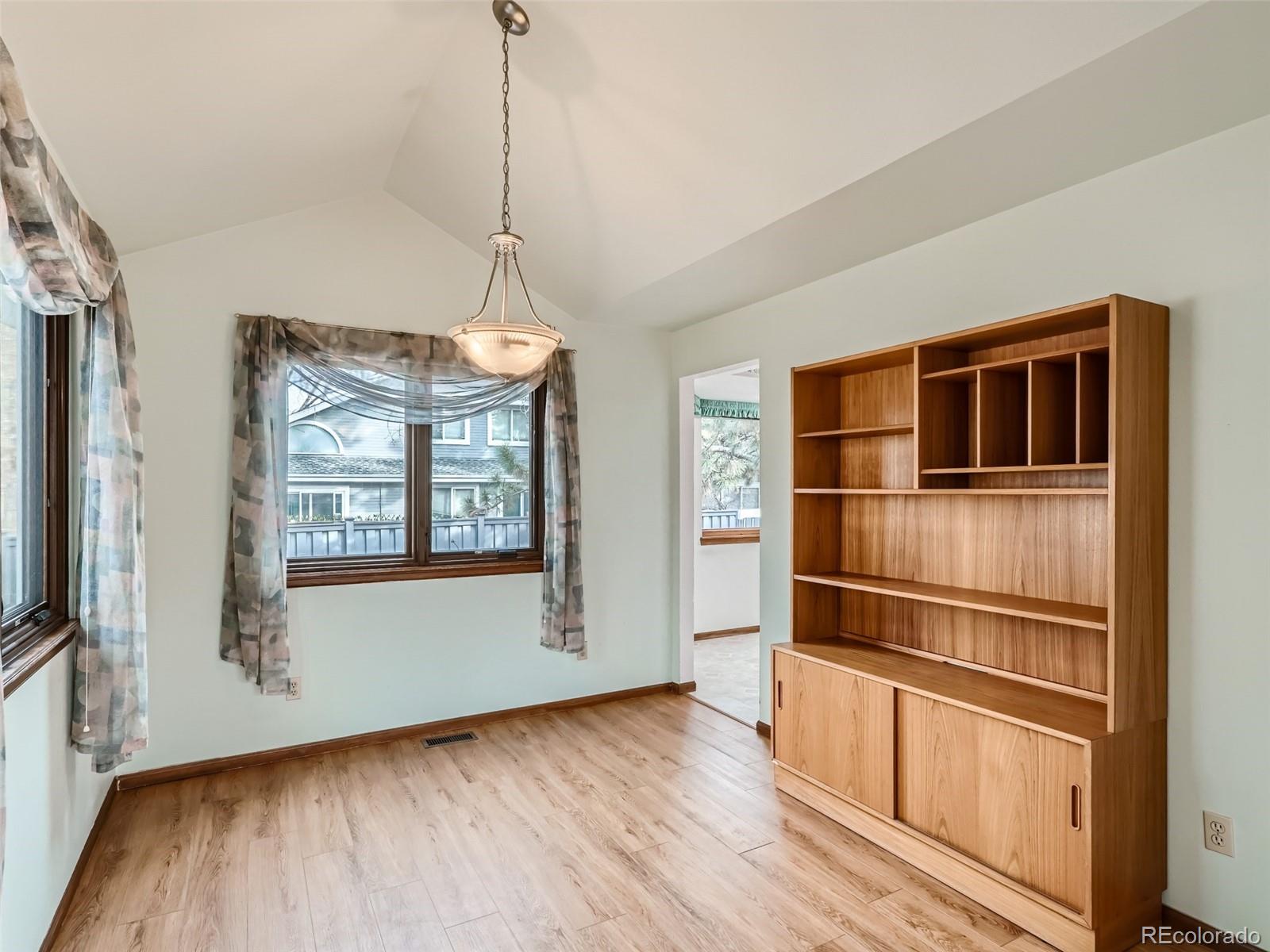 2610 S JOHNSON Court