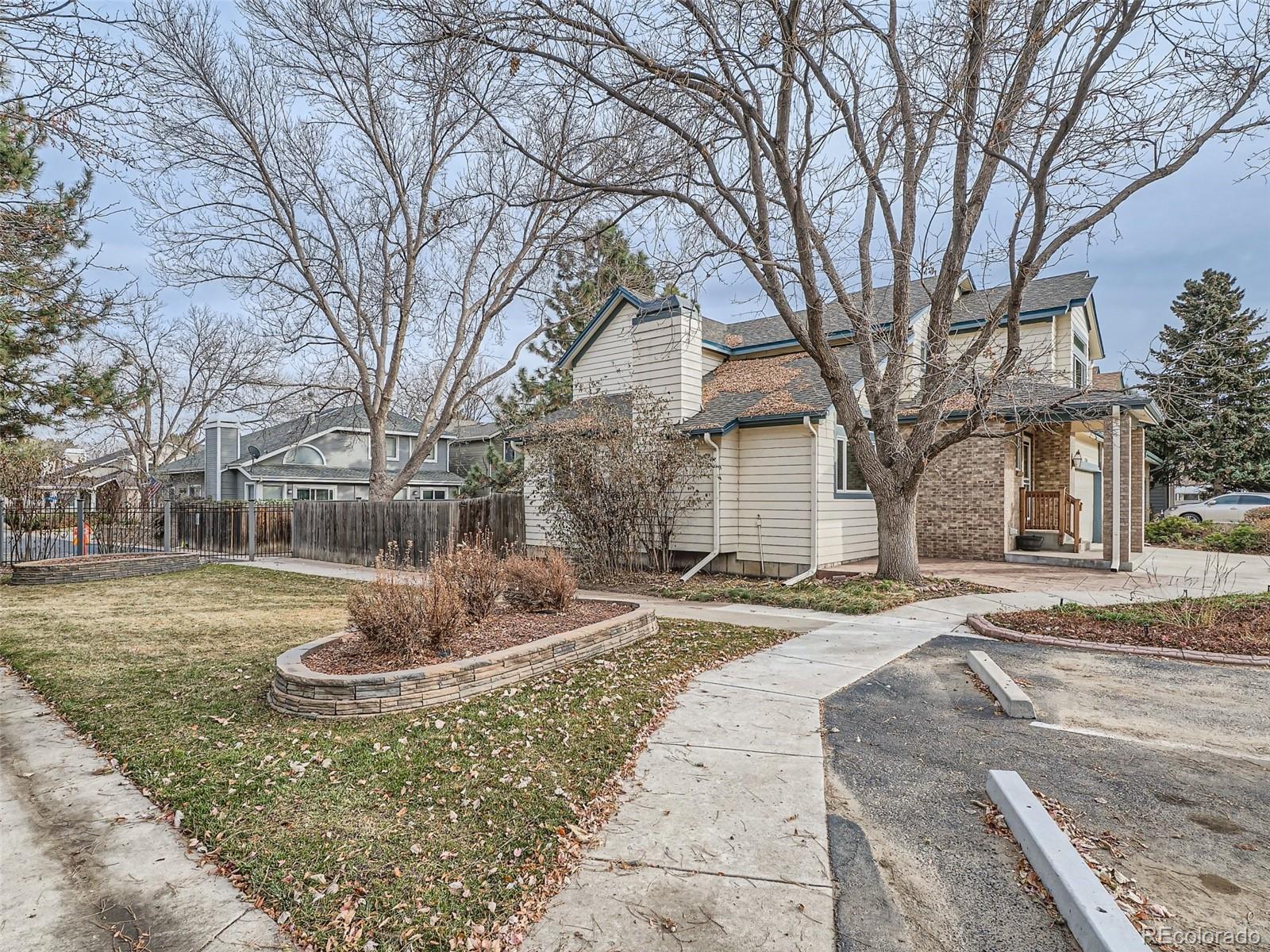 2610 S JOHNSON Court