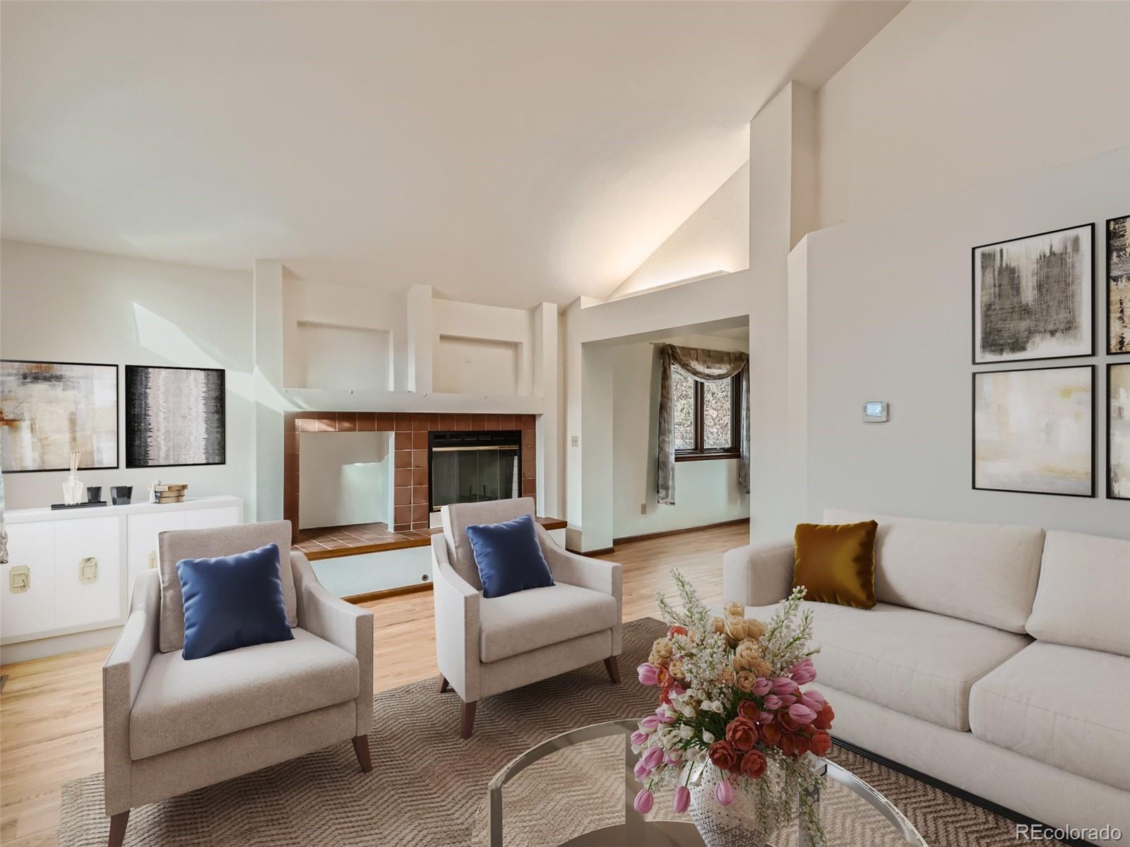 2610 S JOHNSON Court