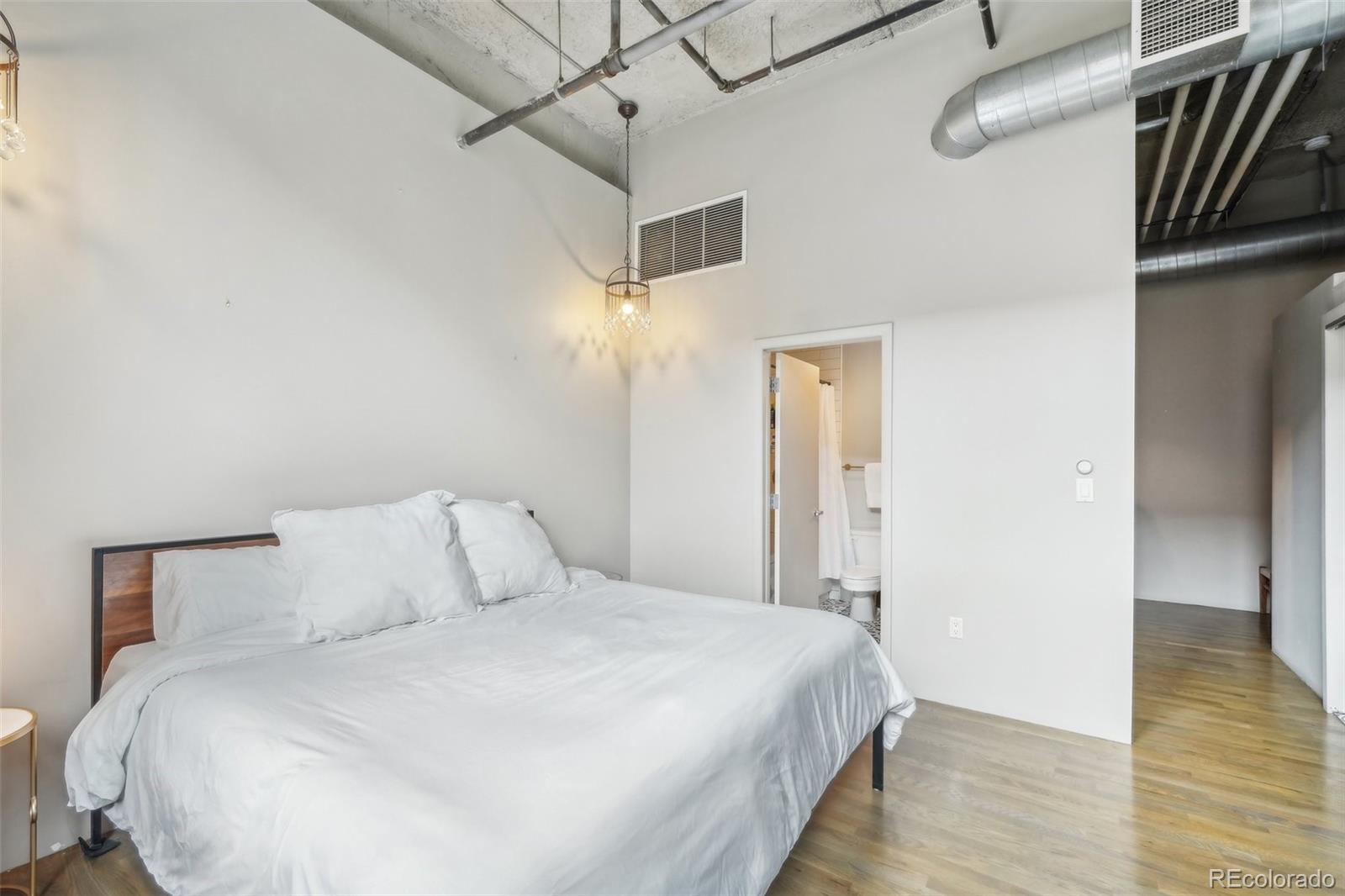 1801 Wynkoop Street Unit: 208