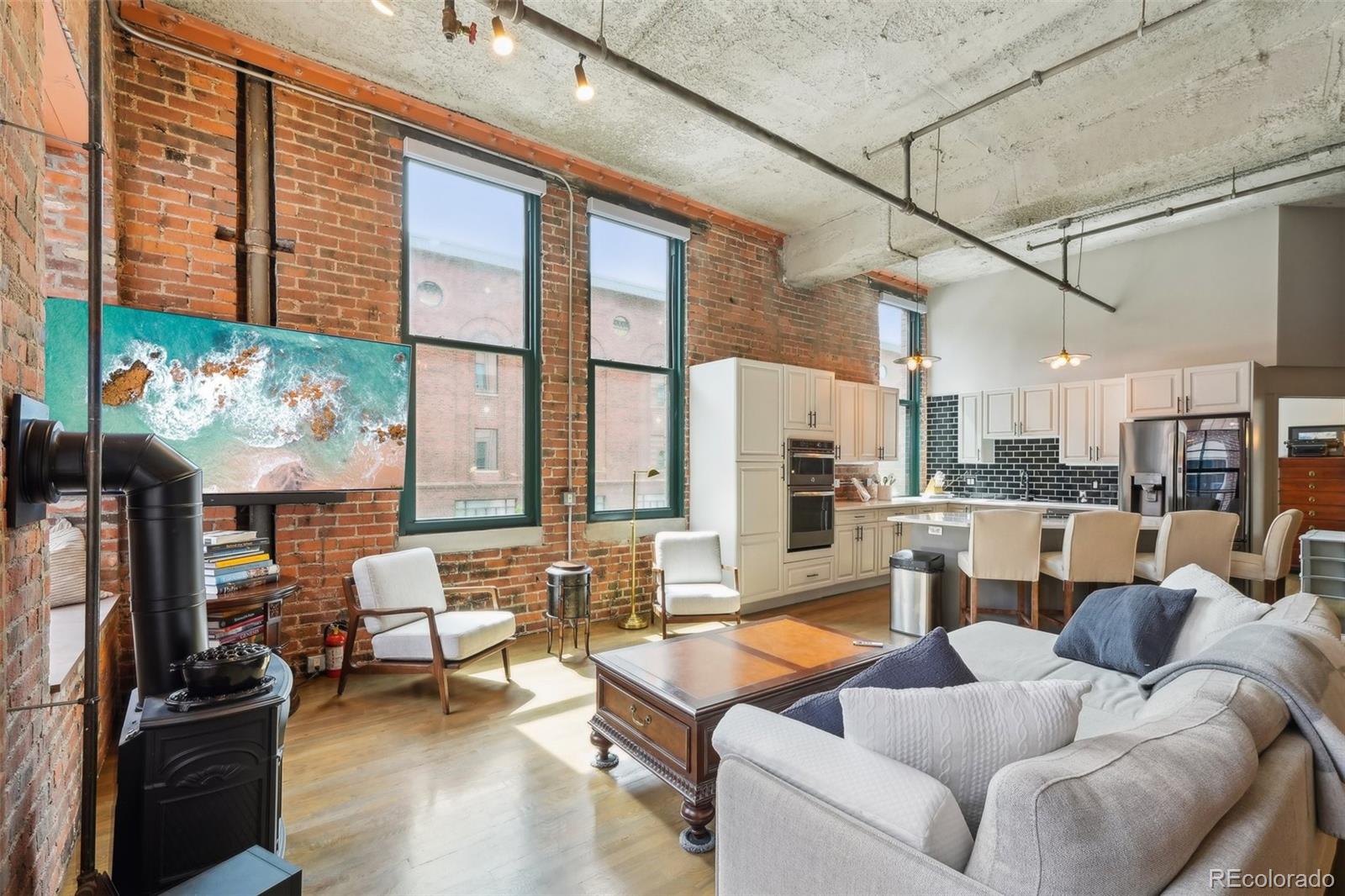 1801 Wynkoop Street Unit: 208