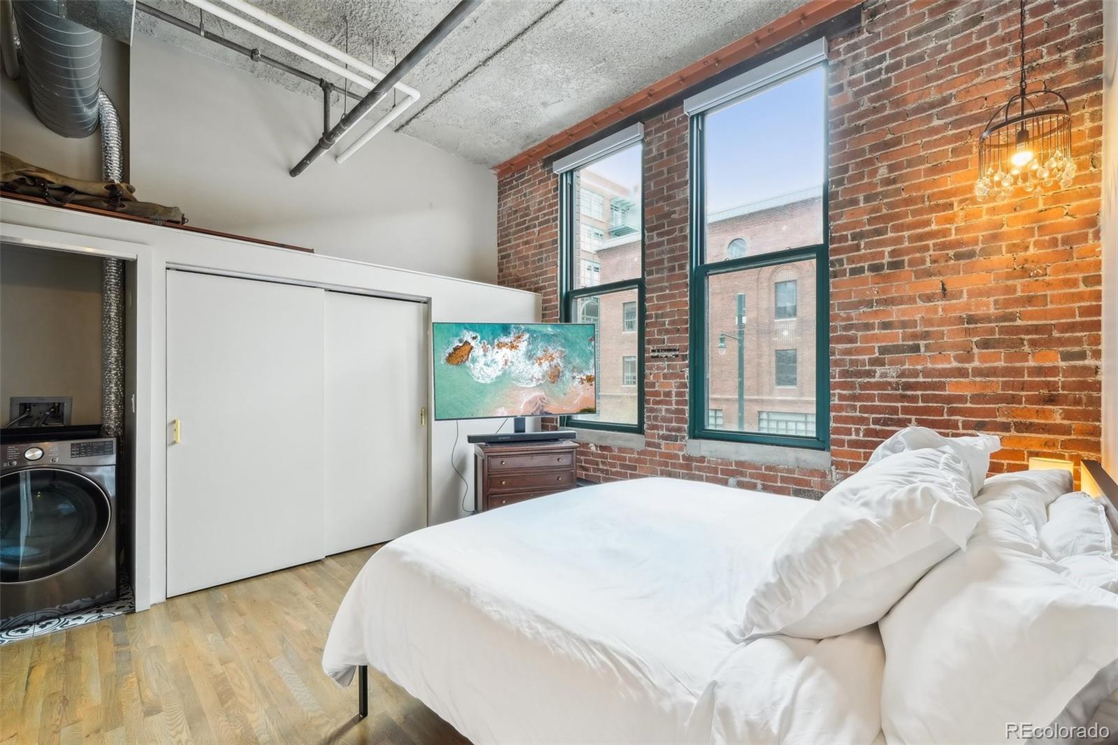 1801 Wynkoop Street Unit: 208
