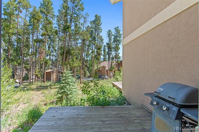 811 Ermine Lane
