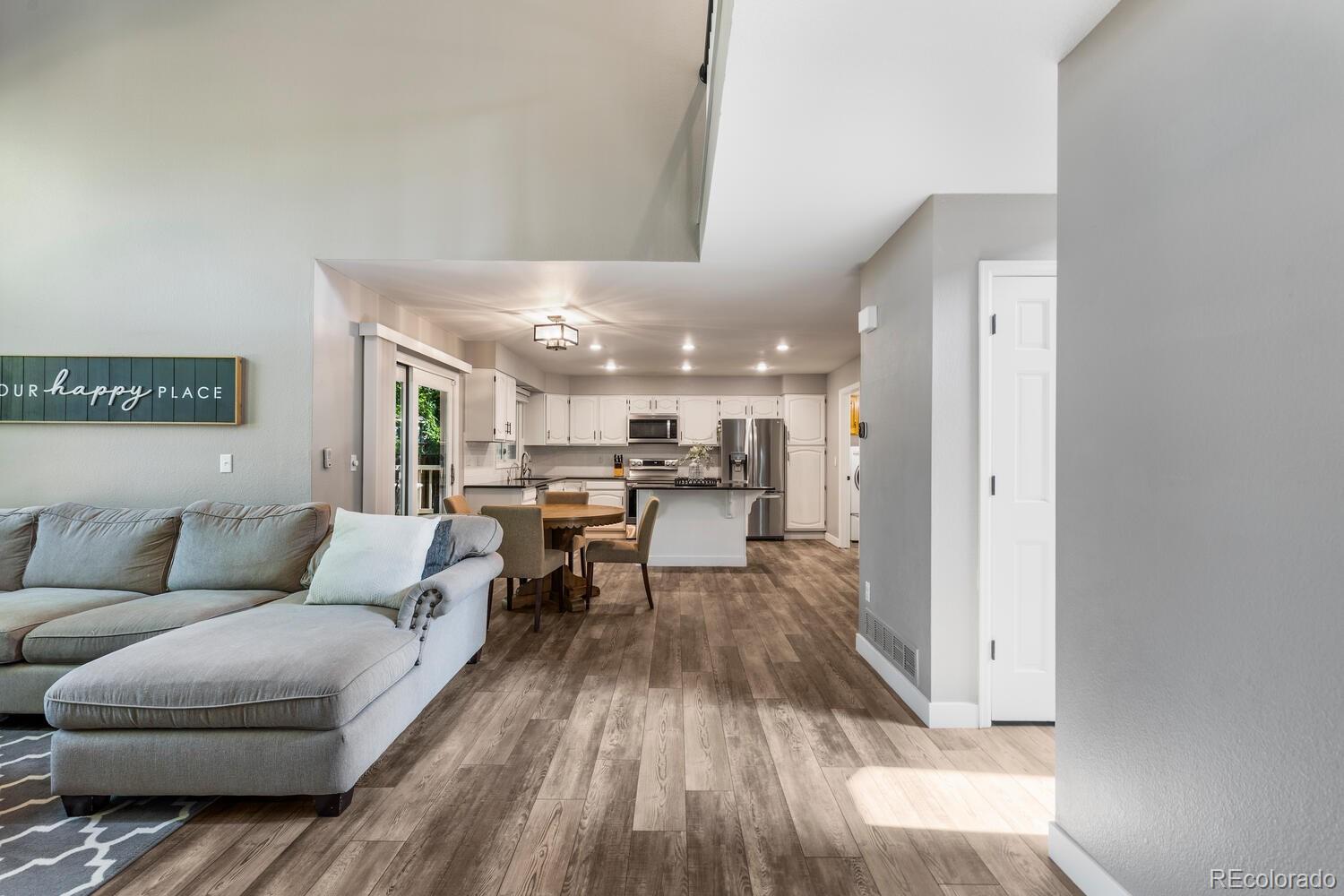8745 Meadowlark Circle