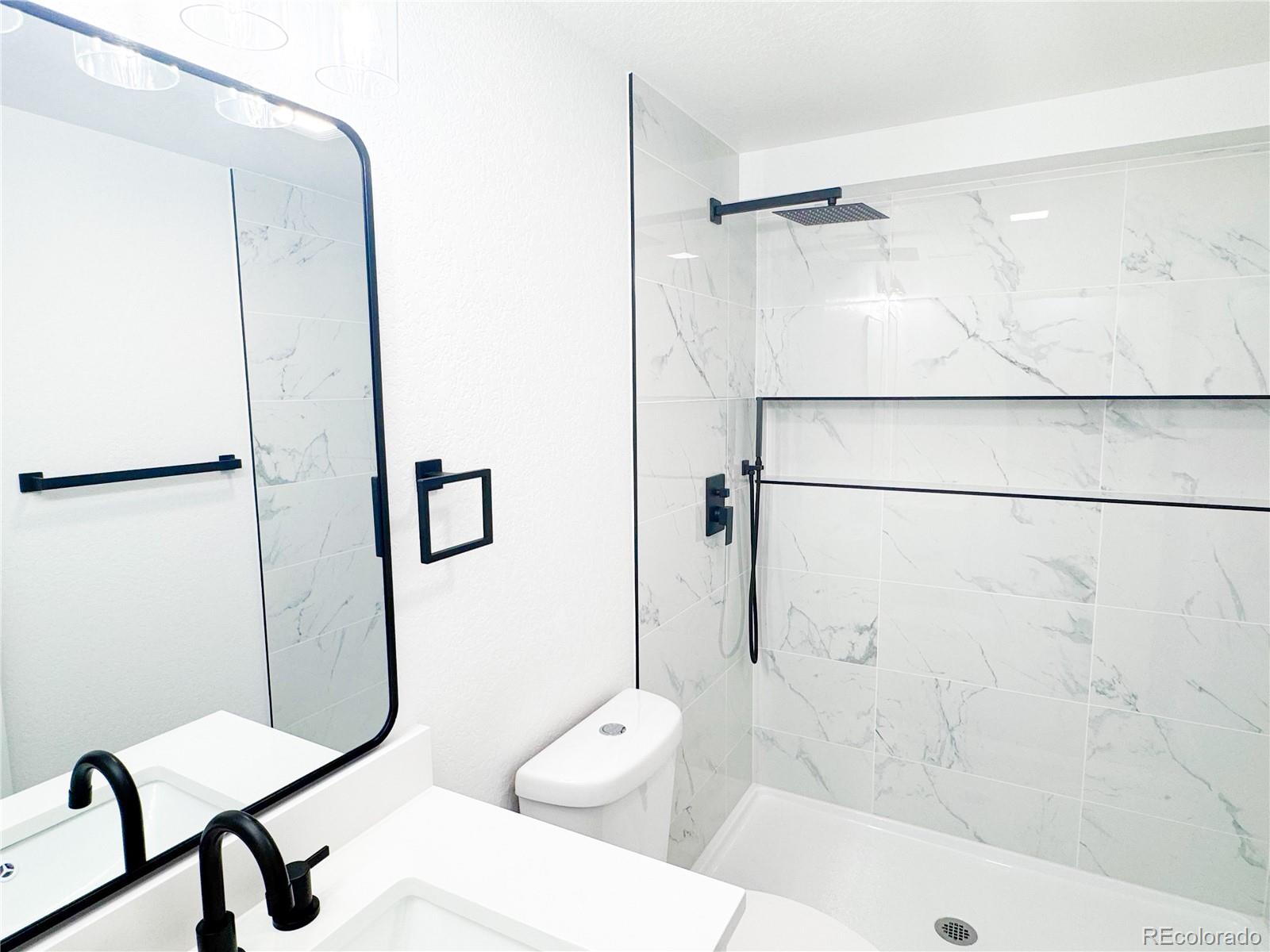 1475 S Quebec Way Unit: E23