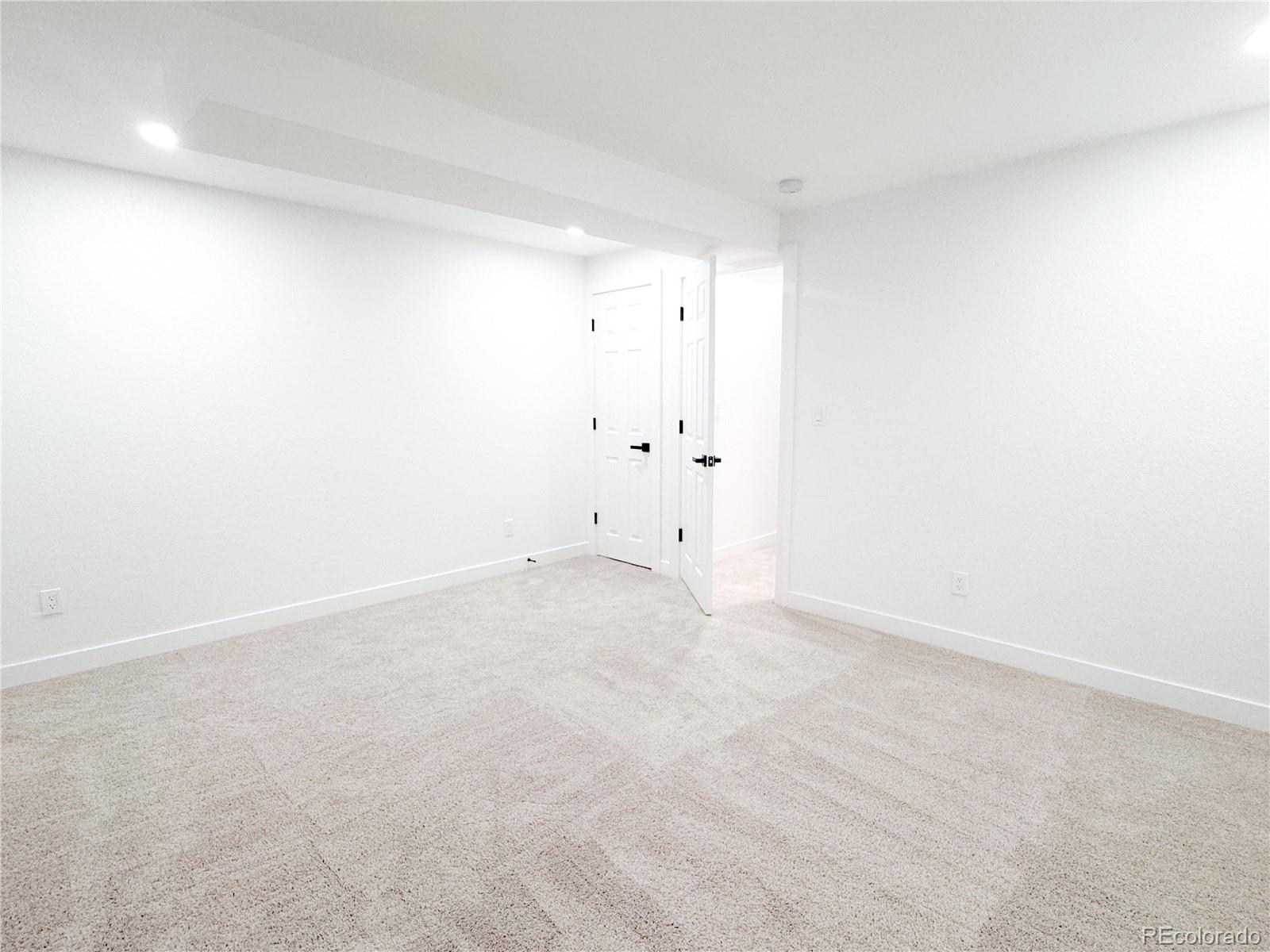 1475 S Quebec Way Unit: E23