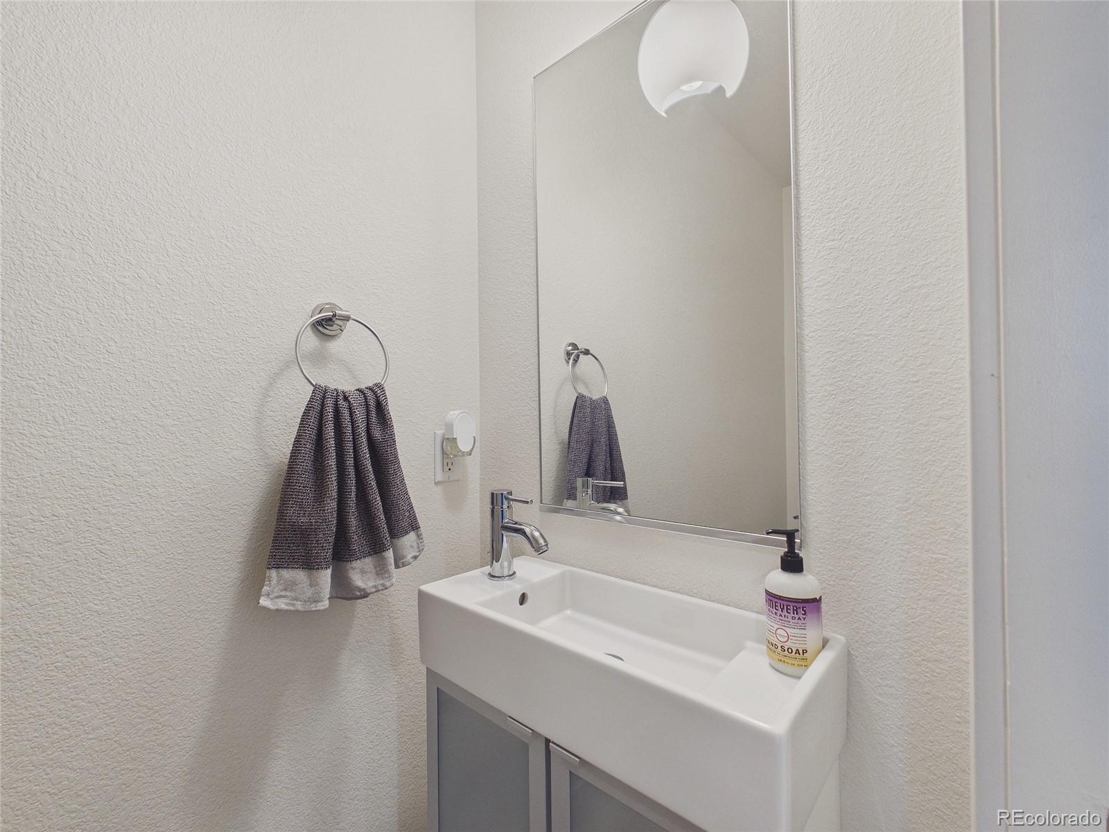 2326 Decatur Street Unit: 3