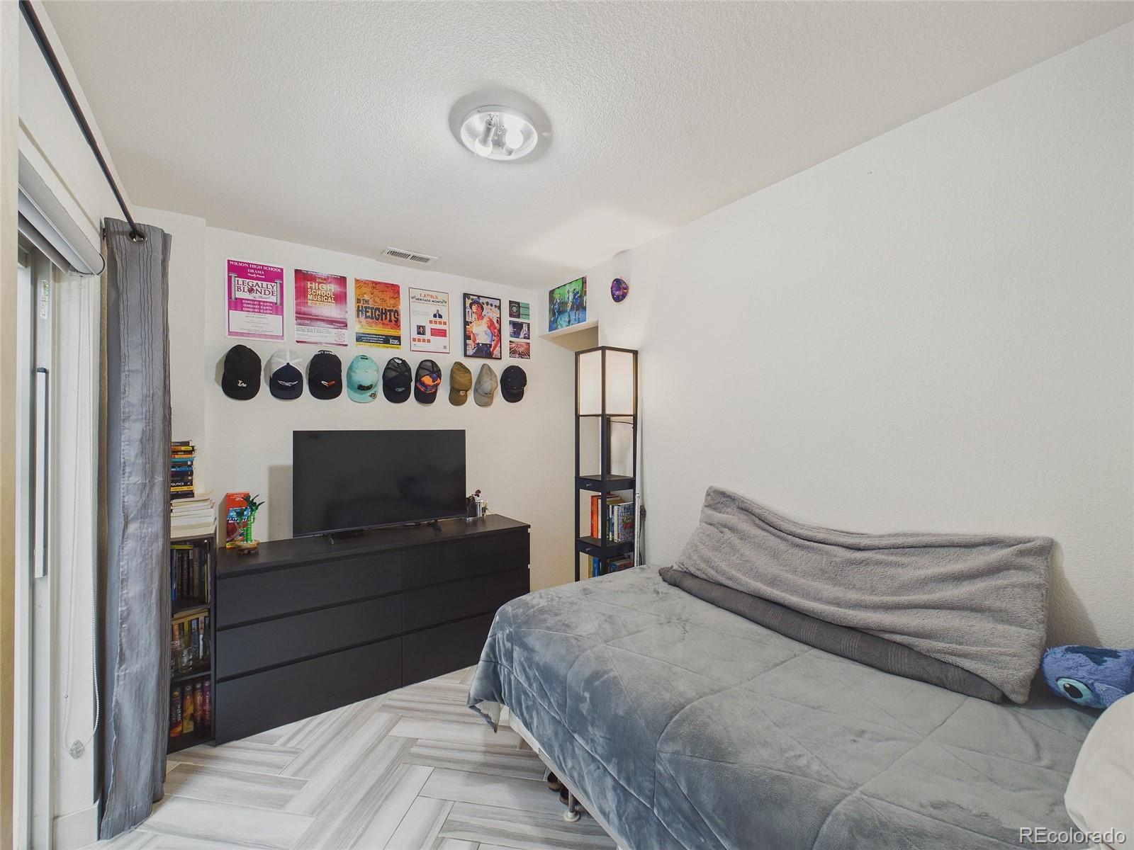 2326 Decatur Street Unit: 3