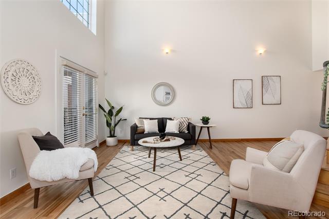 790 N Clarkson Street Unit: 205