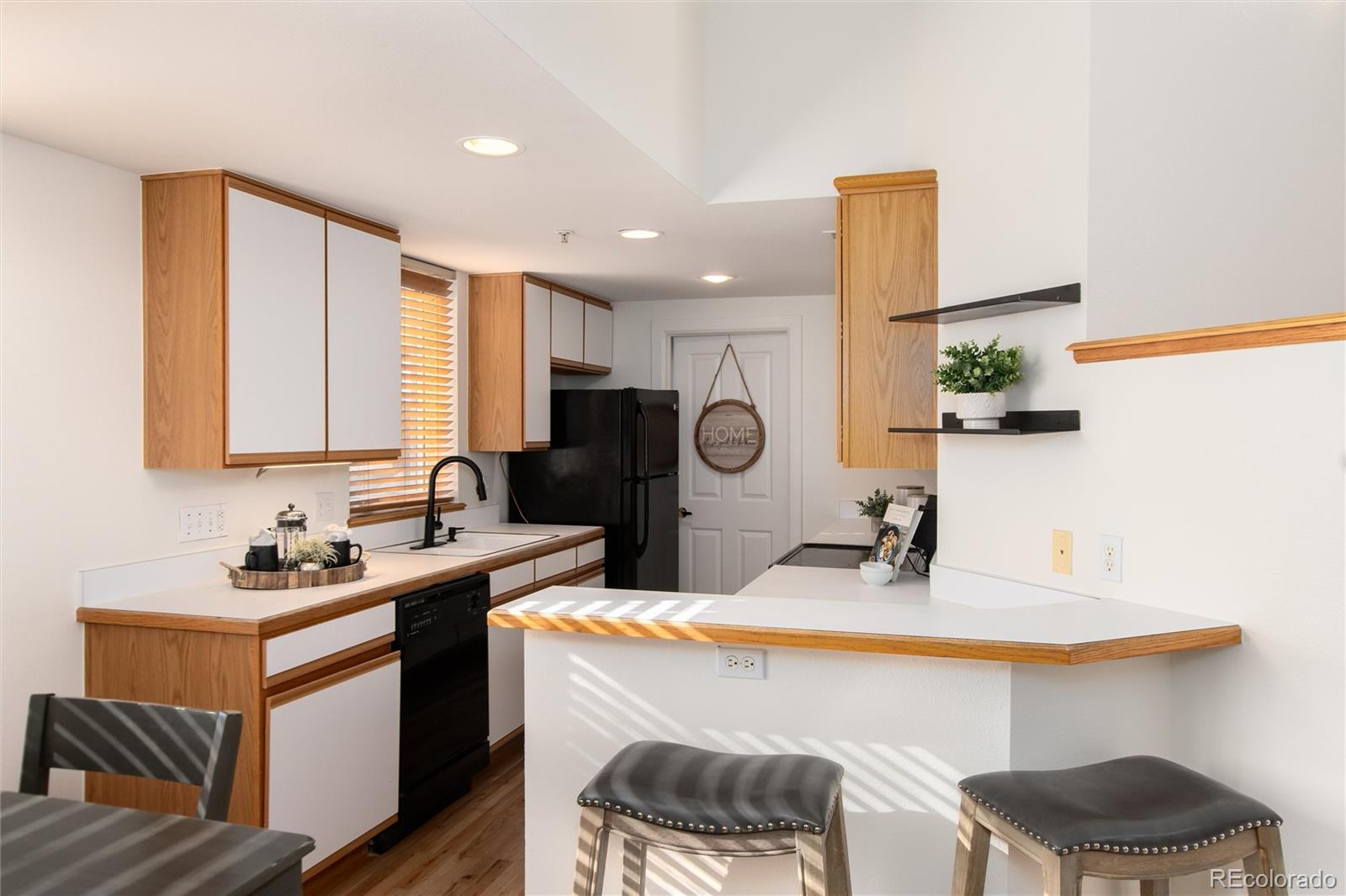 790 N Clarkson Street Unit: 205