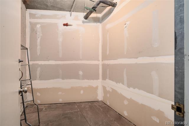 790 N Clarkson Street Unit: 205