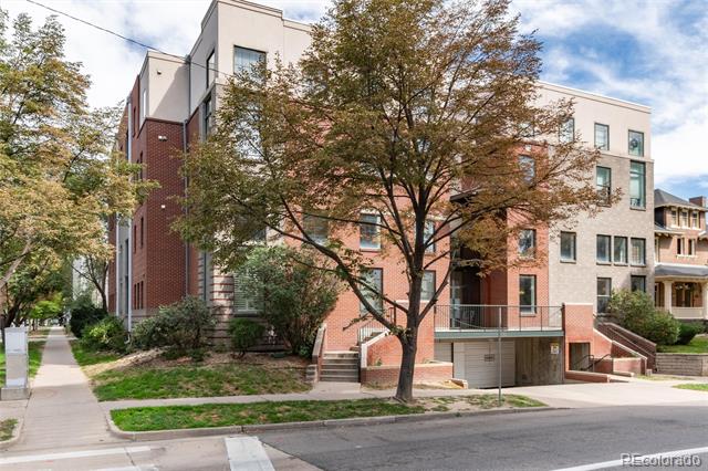790 N Clarkson Street Unit: 205