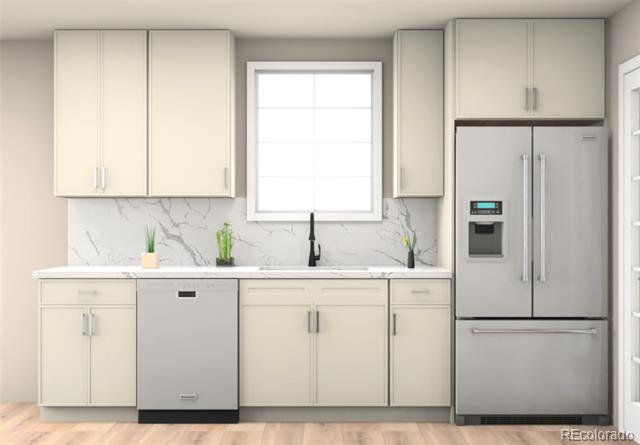 790 N Clarkson Street Unit: 205