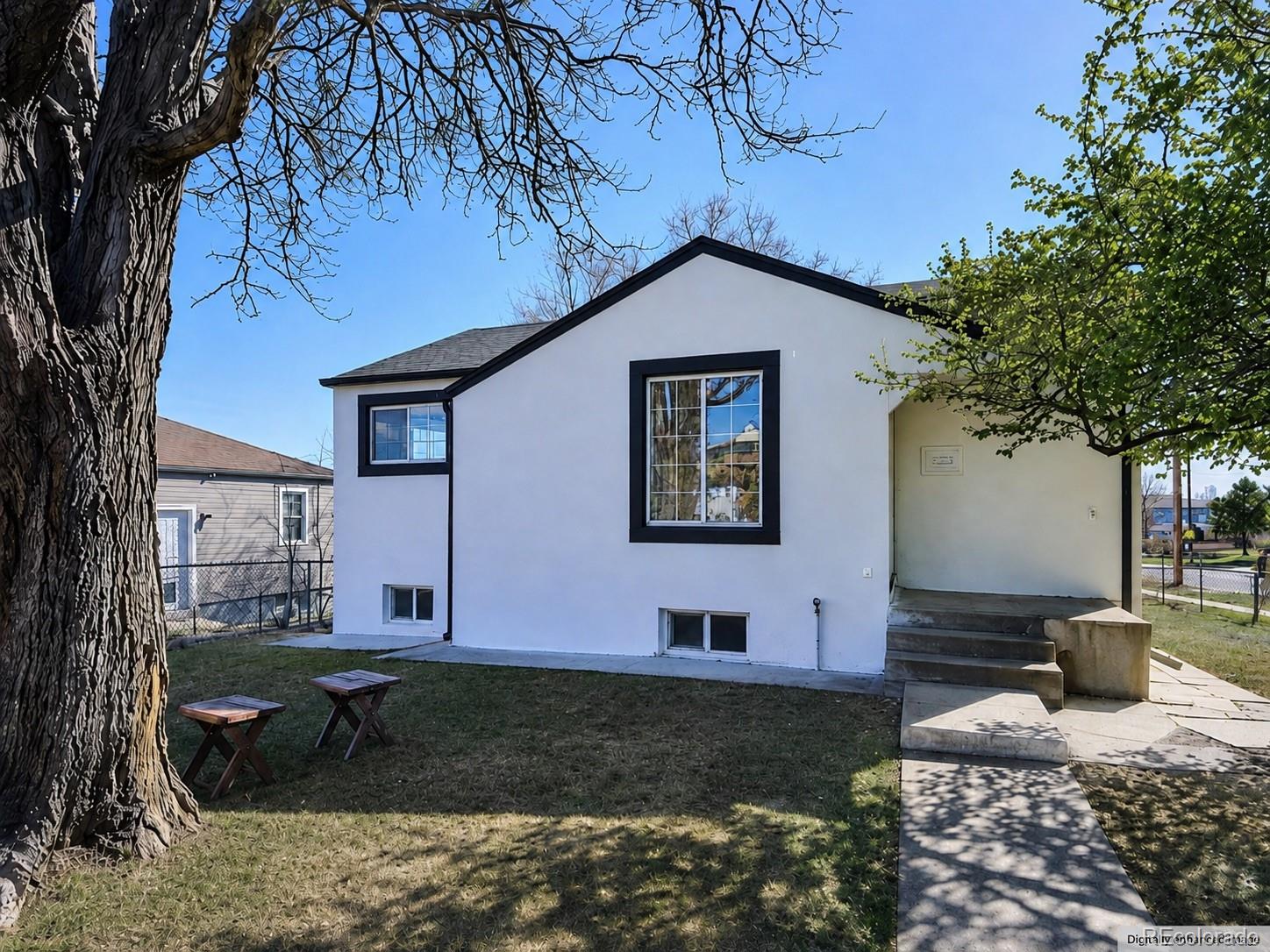 802 Julian Street