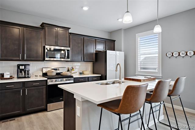 17379 Trefoil Lane