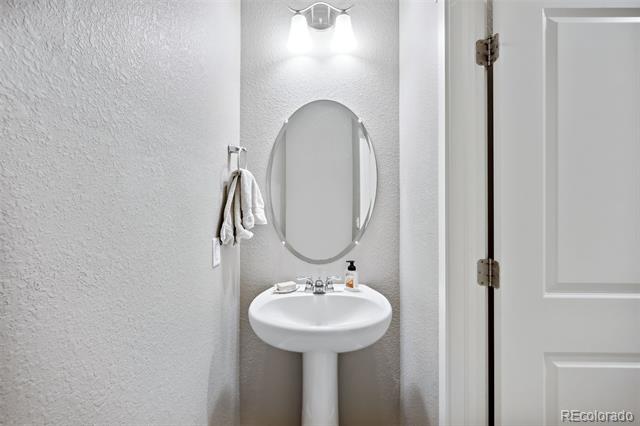 17379 Trefoil Lane