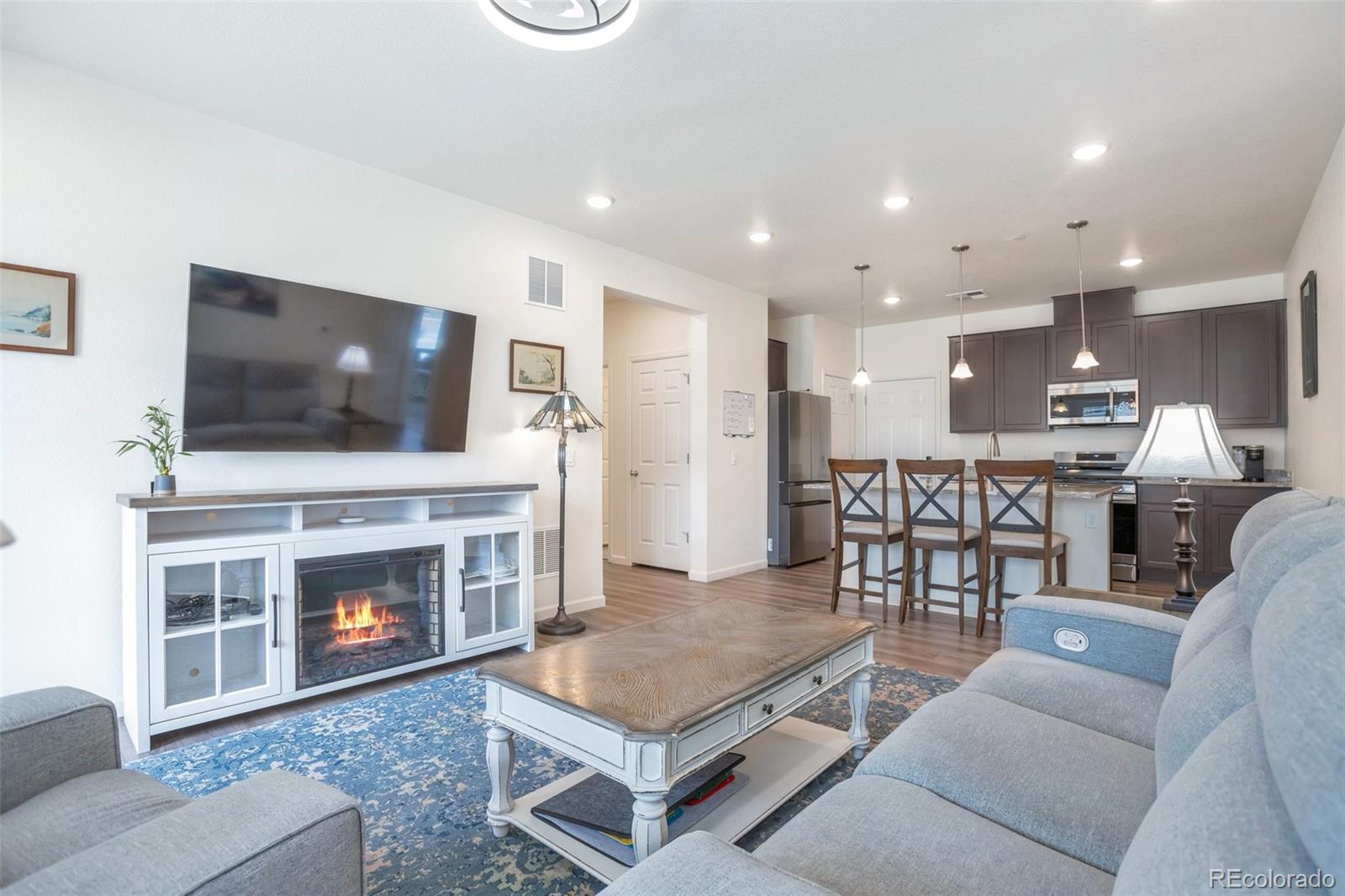 16841 Askins Loop Unit: 101