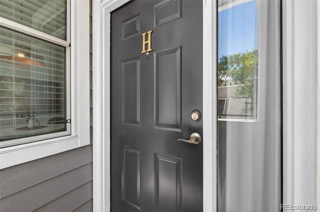 8500 E Jefferson Avenue Unit: 9H