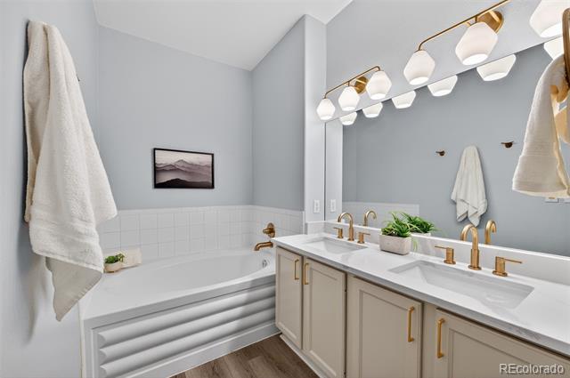 8500 E Jefferson Avenue Unit: 9H
