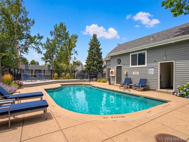 8500 E Jefferson Avenue Unit: 9H