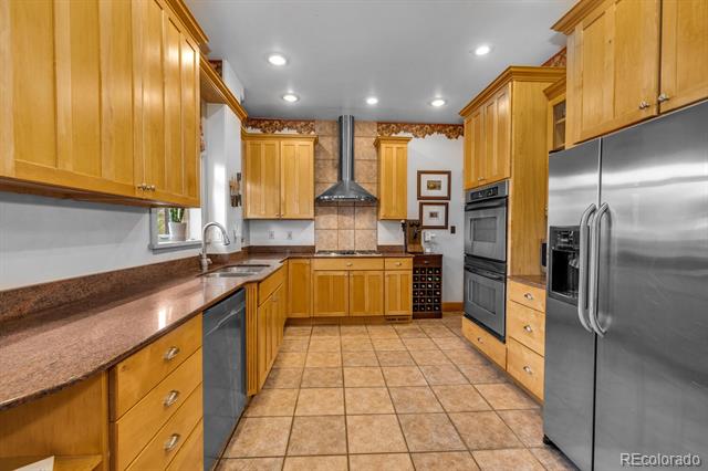 326 W Pitkin Avenue