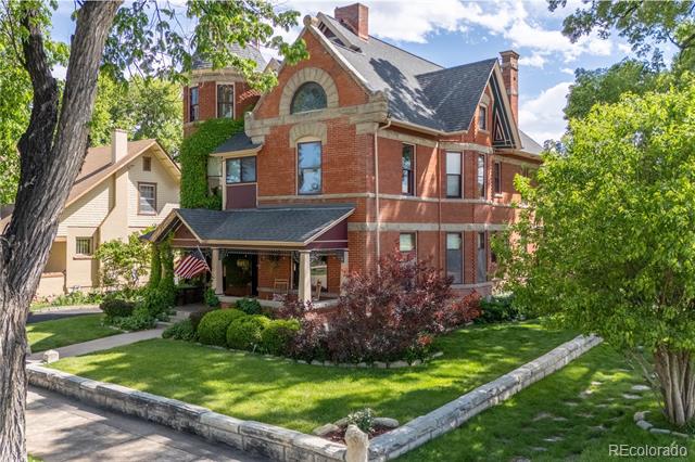 326 W Pitkin Avenue