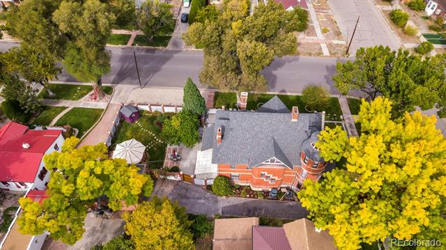 326 W Pitkin Avenue