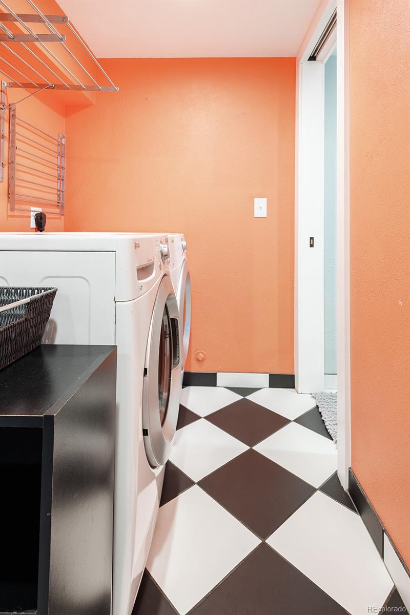 859 S Sherman Street