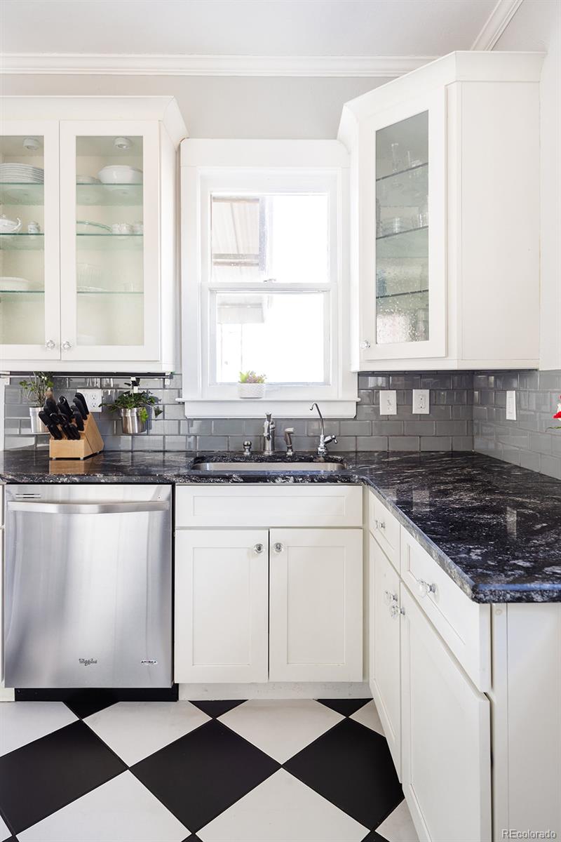 859 S Sherman Street