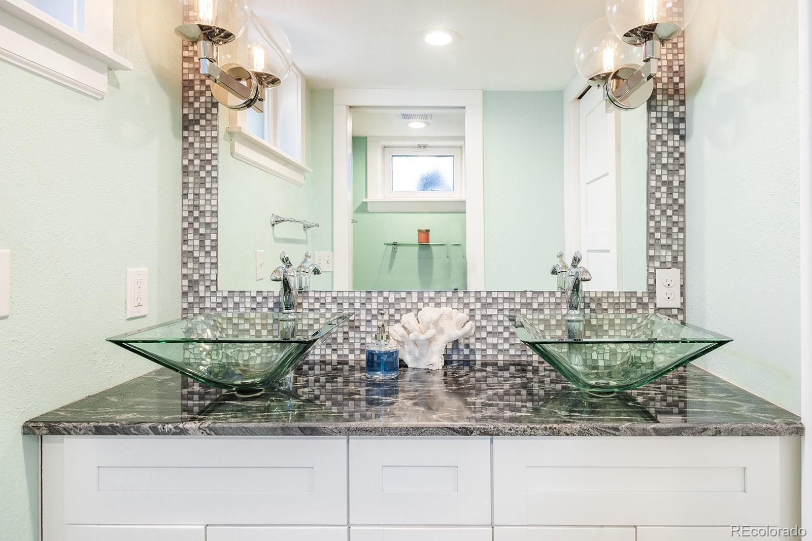 859 S Sherman Street