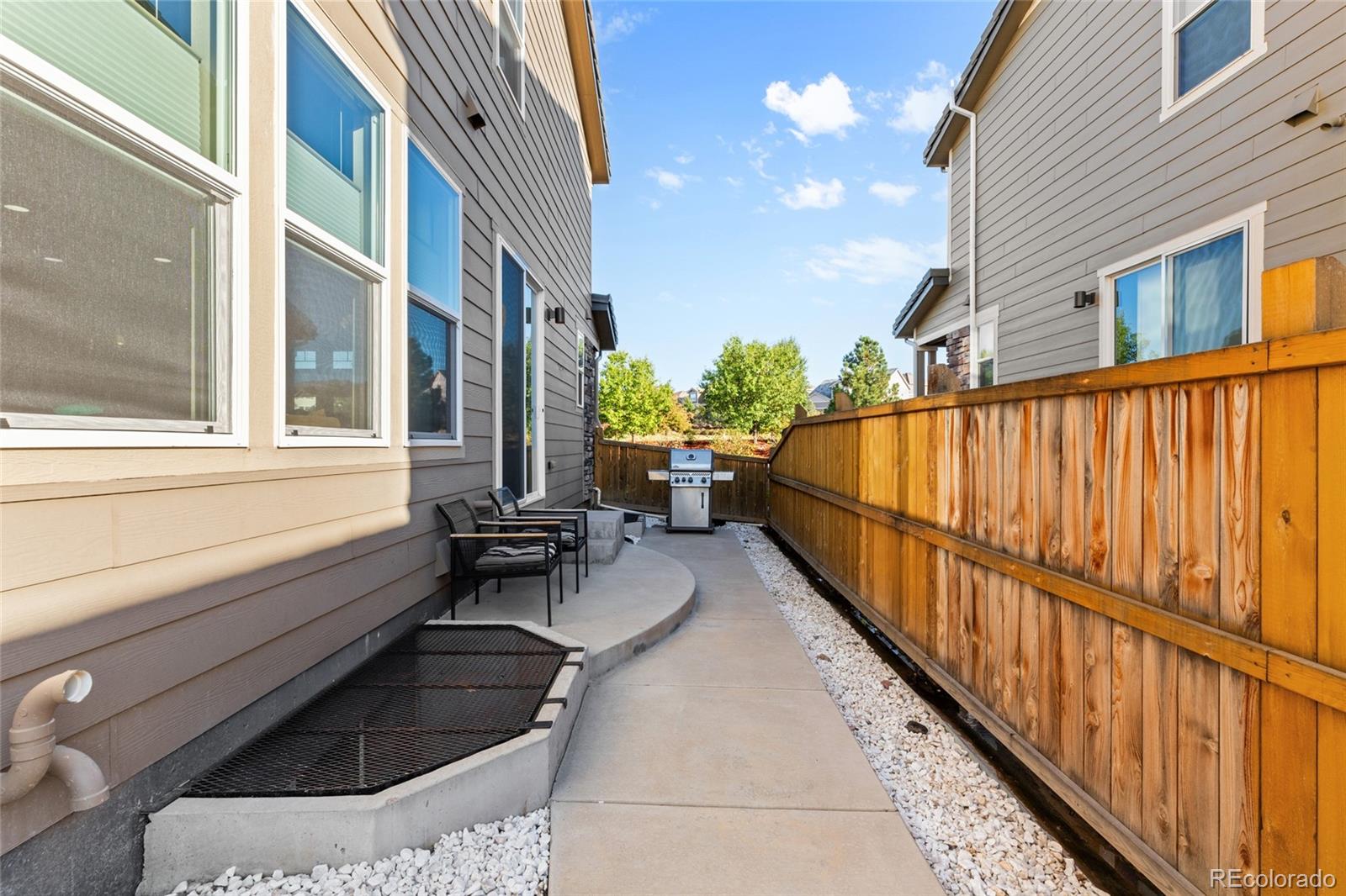 10042 Nadine Lane