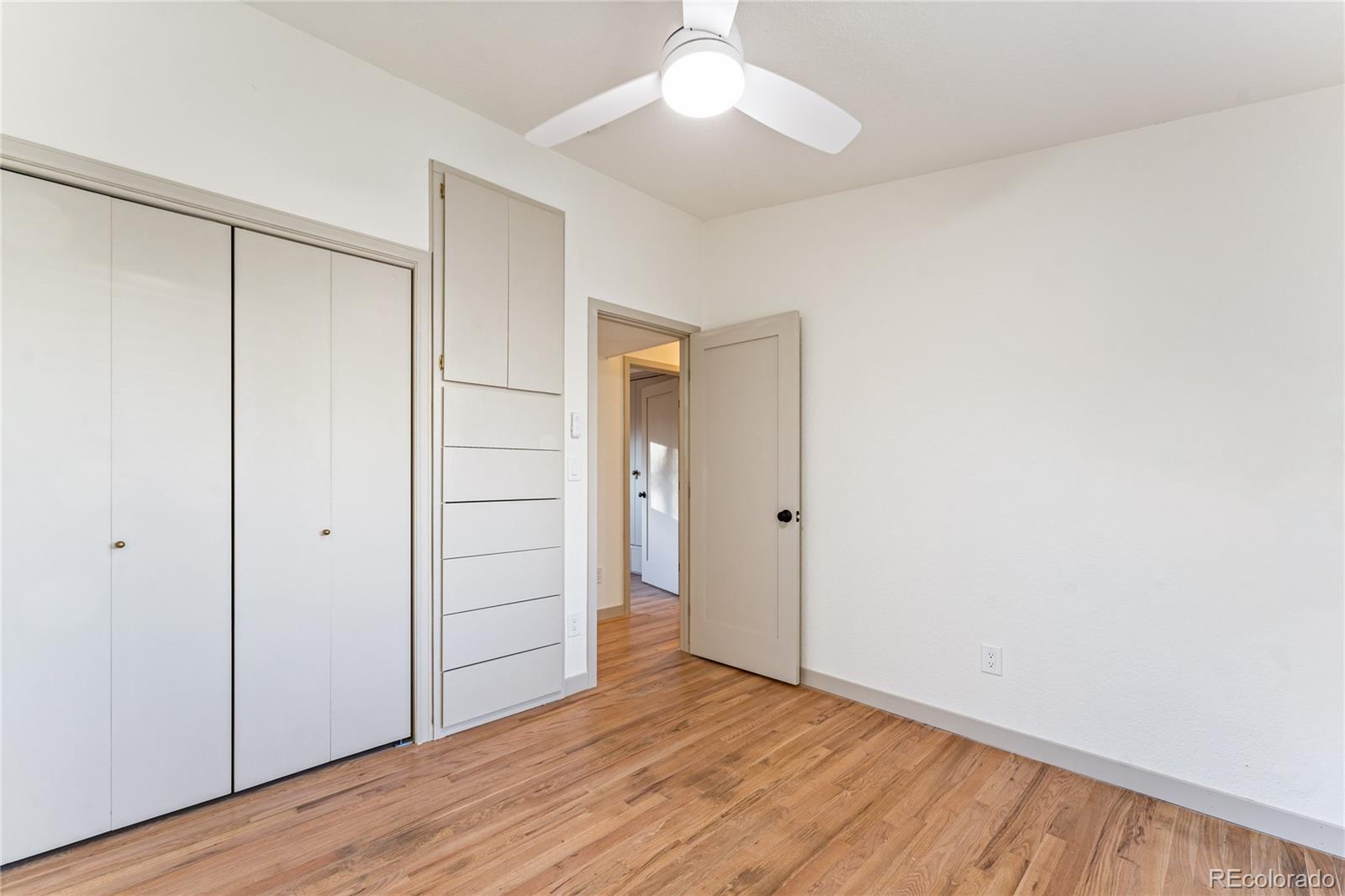8120 W 54th Place