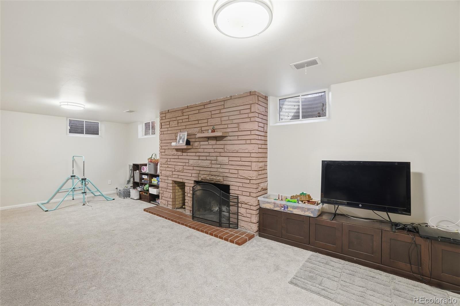 395 Ammons Street