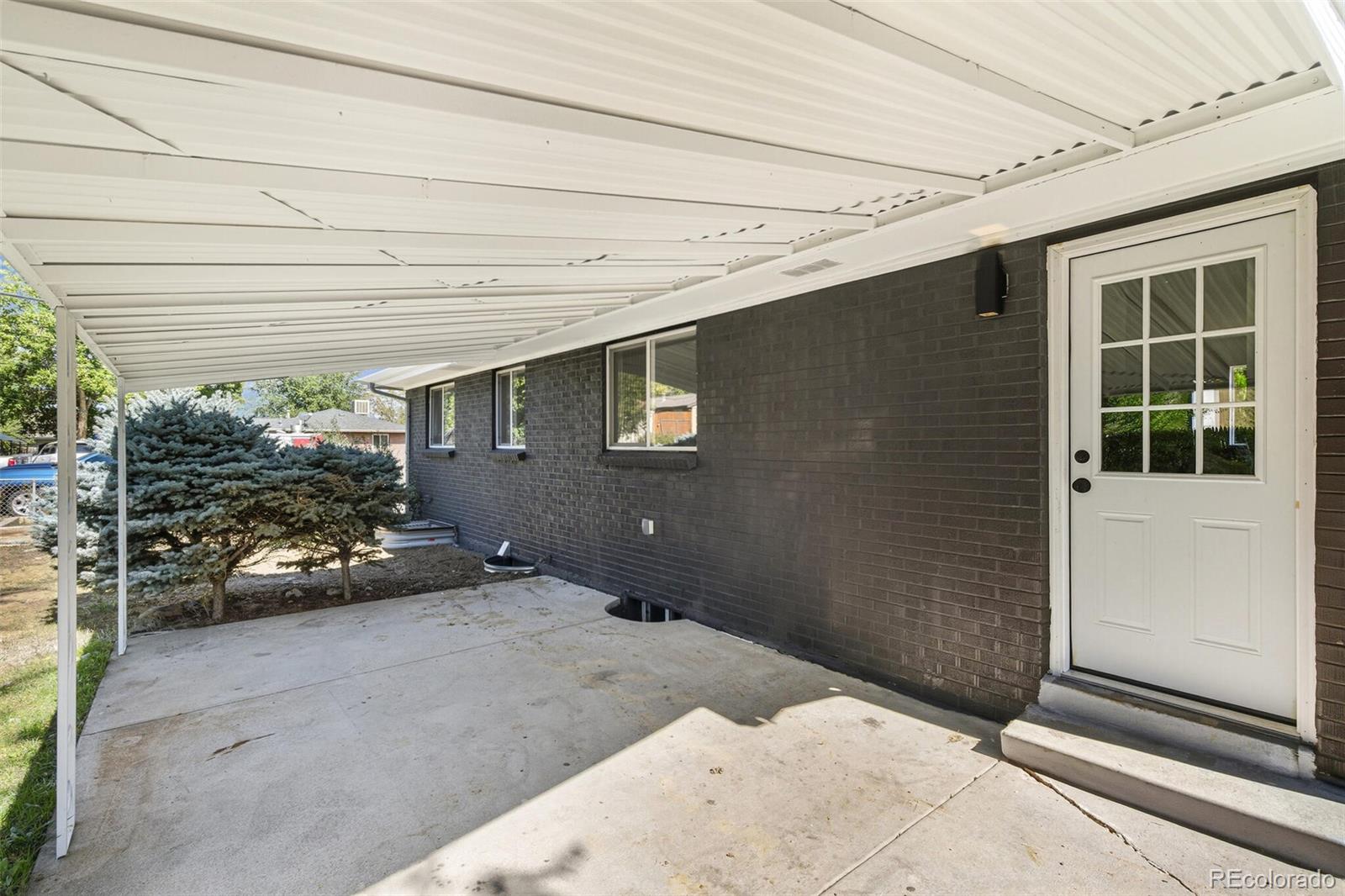 9095 Beechwood Drive