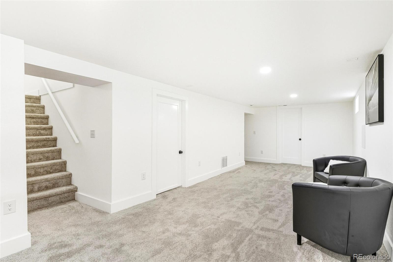 9095 Beechwood Drive