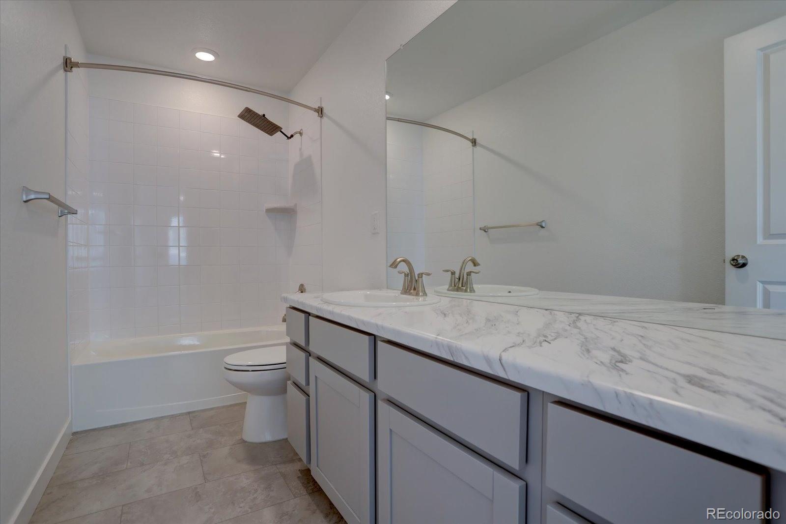 8381 Bijou Creek Avenue