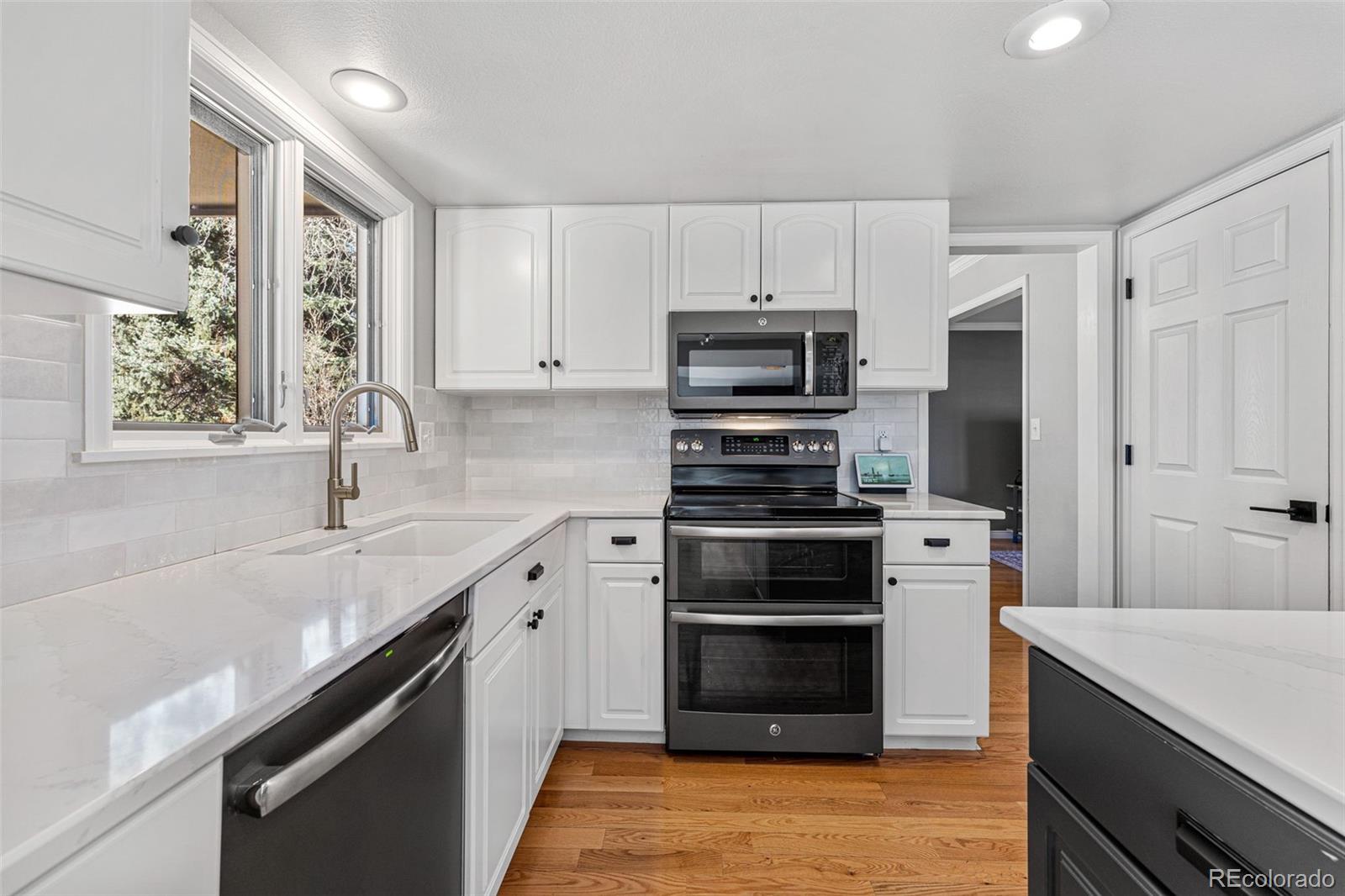 6889 E Costilla Circle