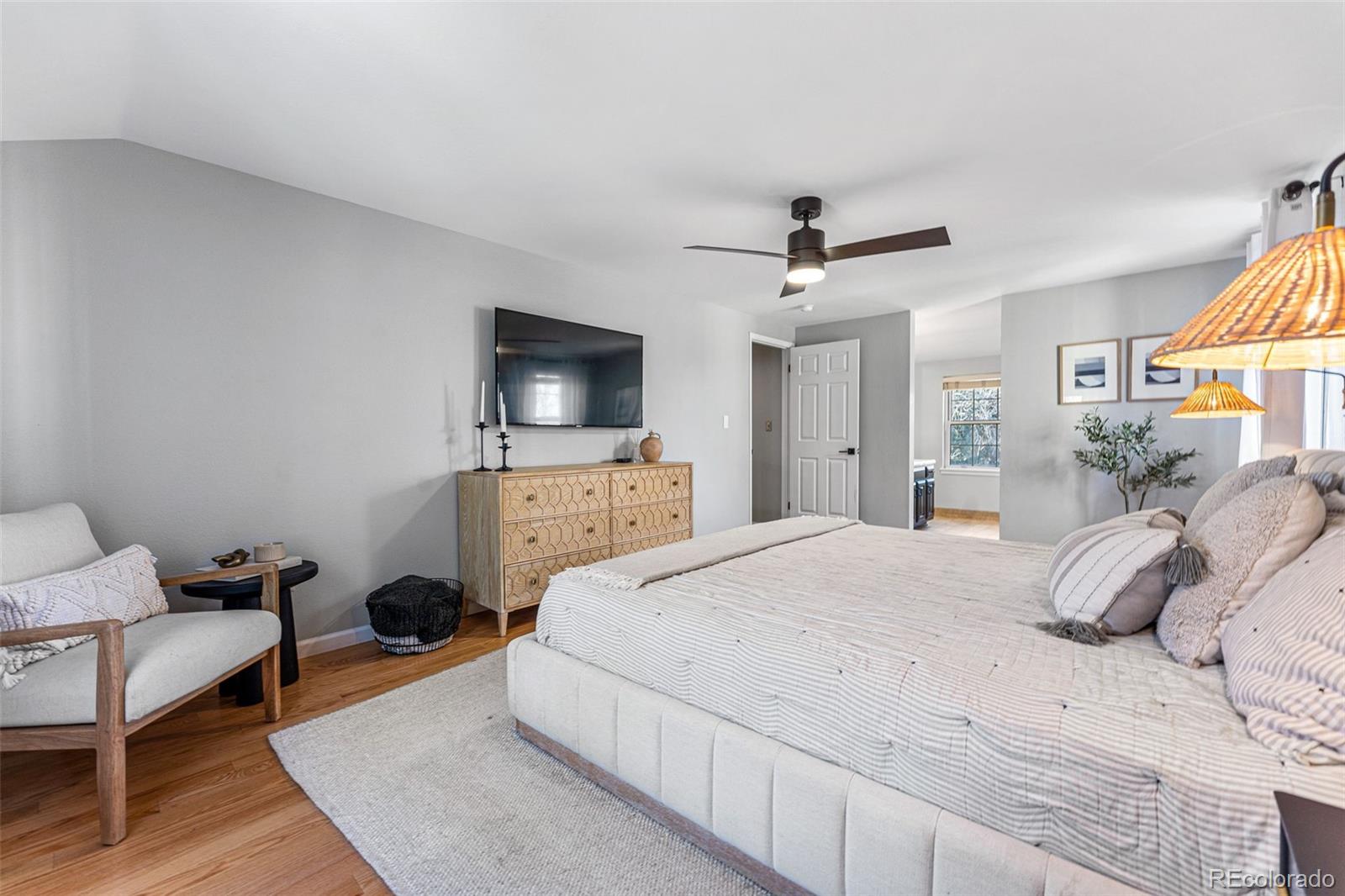 6889 E Costilla Circle