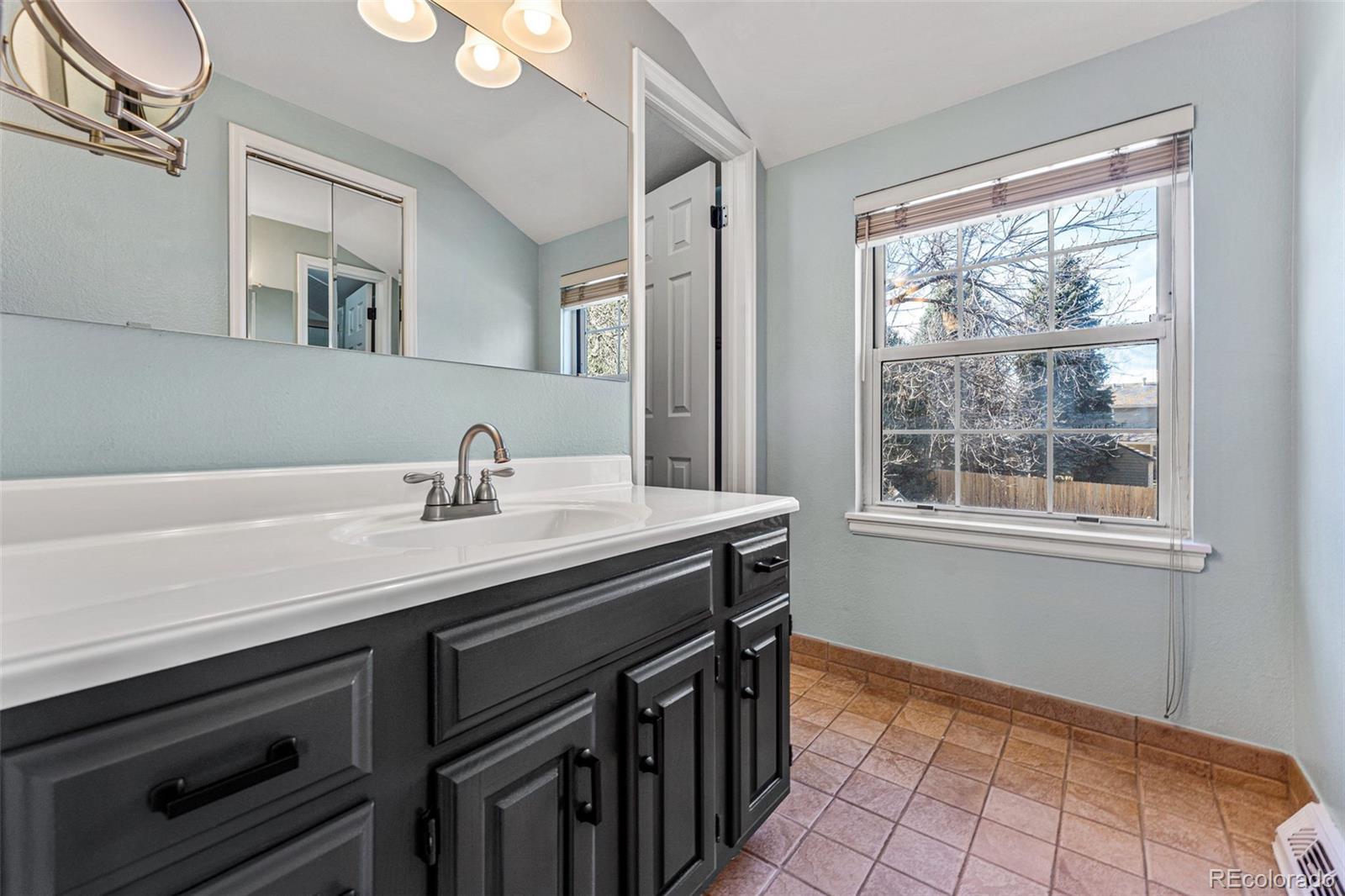 6889 E Costilla Circle