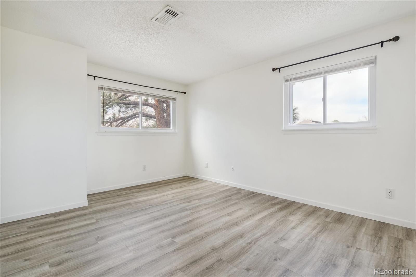 2380 E Fremont Unit: H20