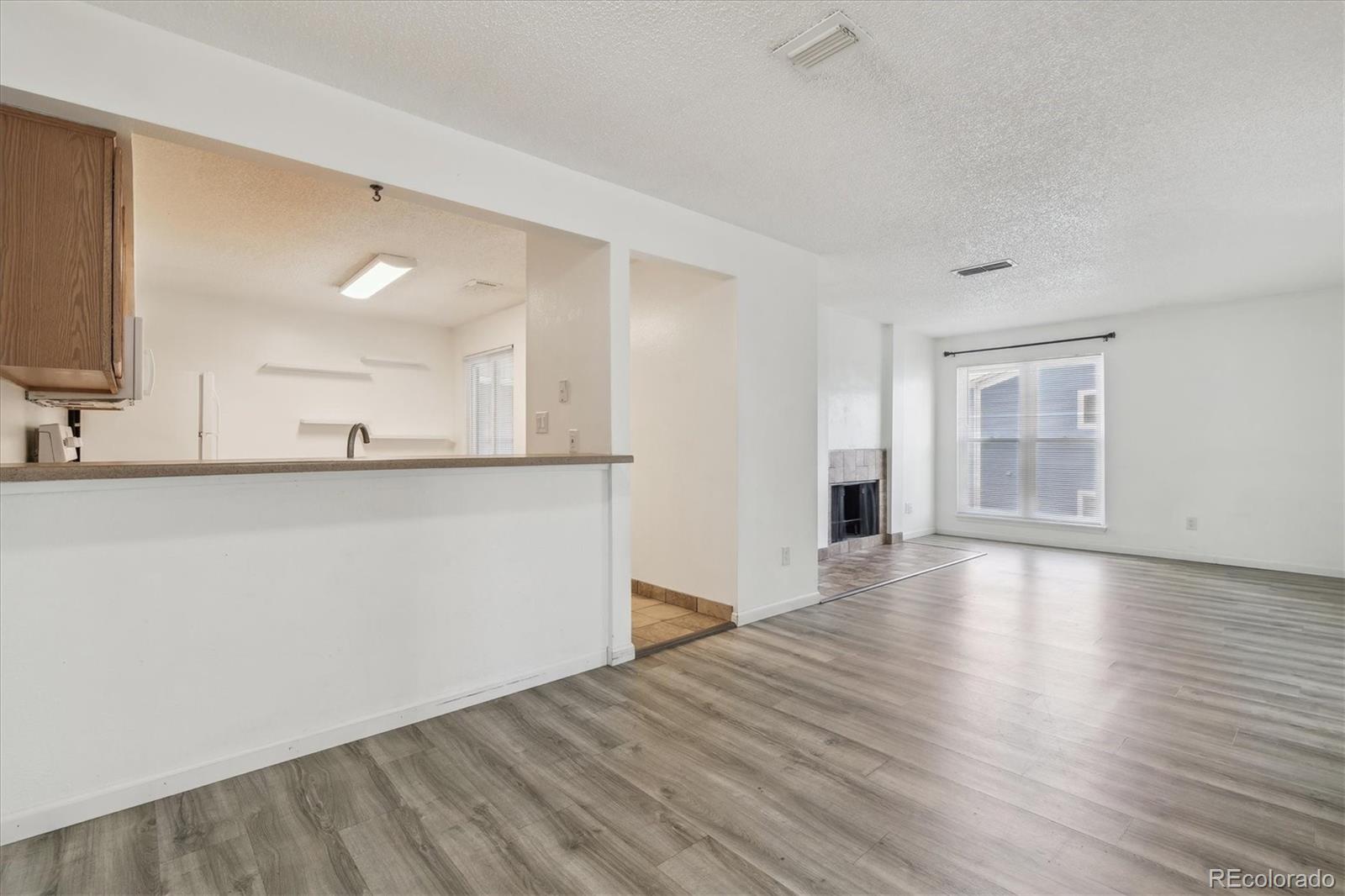 2380 E Fremont Unit: H20
