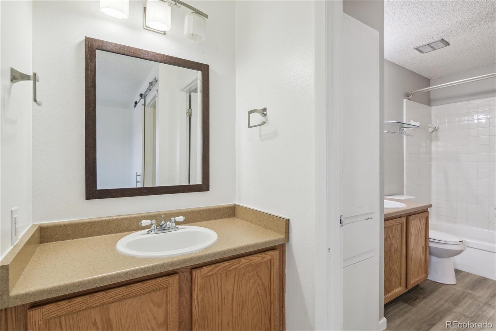 2380 E Fremont Unit: H20