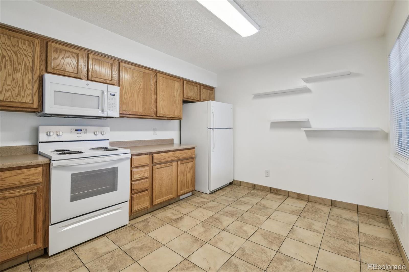 2380 E Fremont Unit: H20