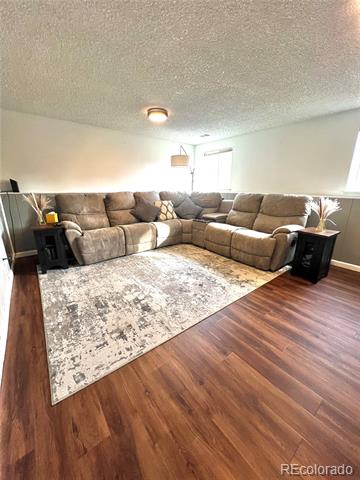 6252 W 70th Place