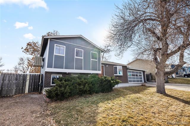 6252 W 70th Place