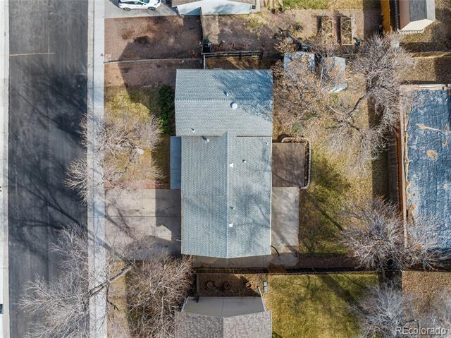 6252 W 70th Place
